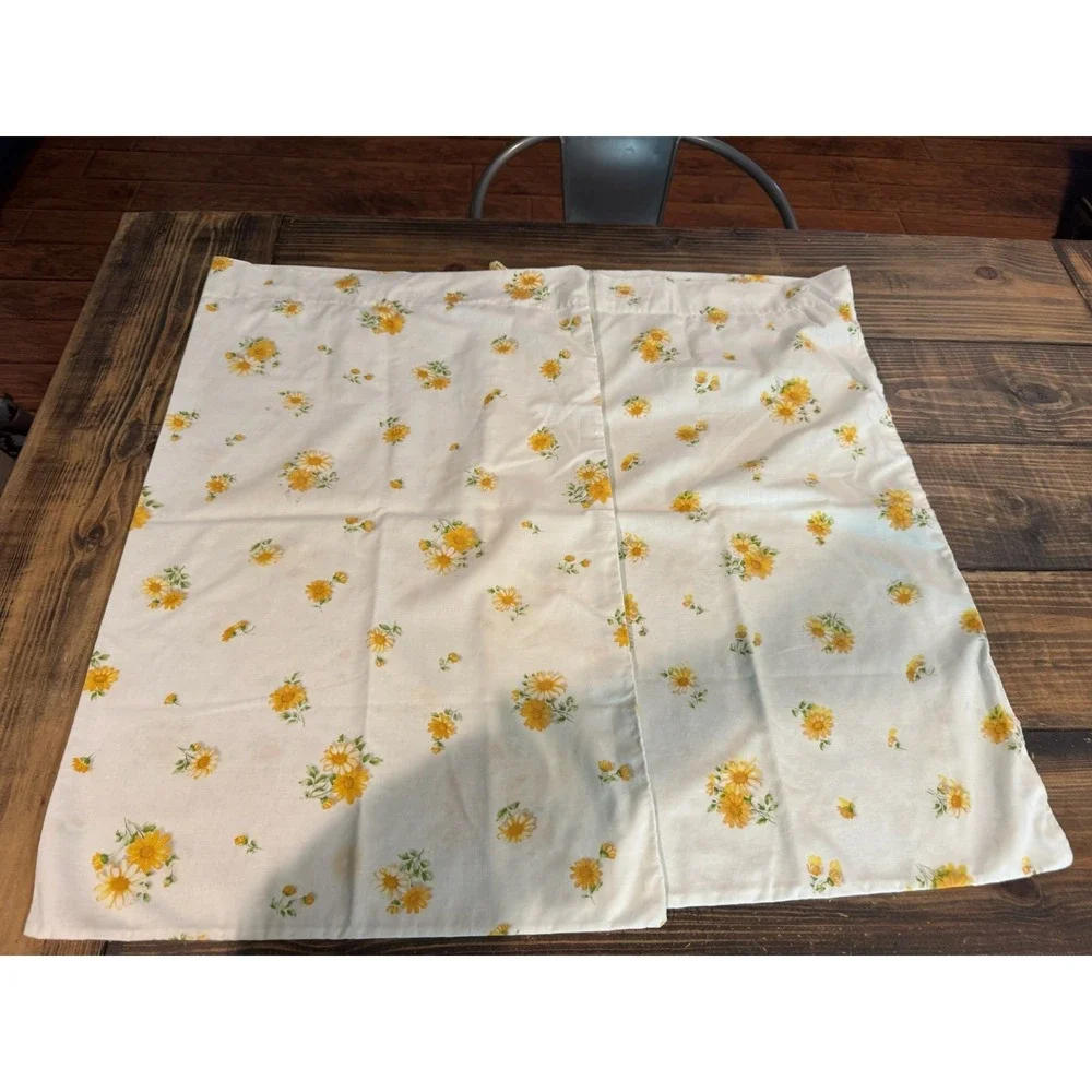 Vtg Pillowcases Monticello Yellow Orange 20